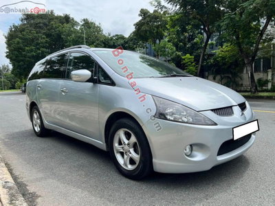 Xe Mitsubishi Grandis 2.4 AT 2006