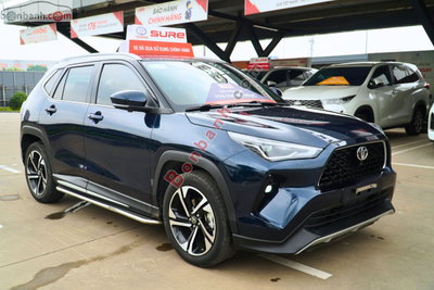 Xe Toyota Yaris Cross 1.5 D-CVT 2024