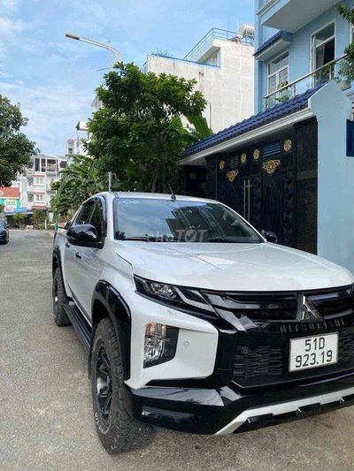 Mitsubishi Triton Athlete 2022 Trắng