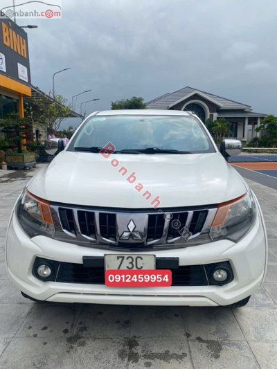 Xe Mitsubishi Triton 4x2 MT 2019
