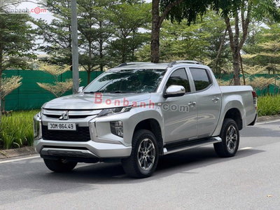 Xe Mitsubishi Triton 4x2 AT Mivec 2020