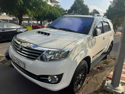 Toyota Fortuner 2015 2.5G ( Số sàn) - Xe rất đẹp