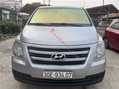 Xe Hyundai Starex 9 2016