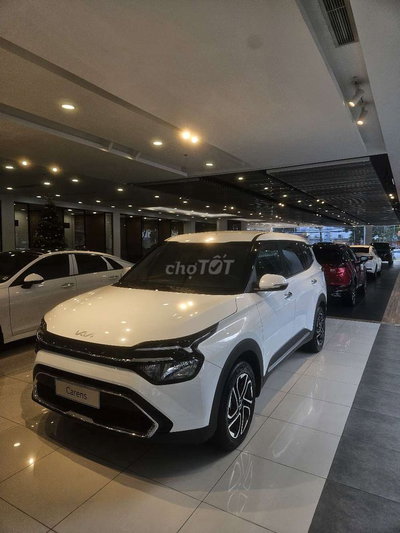 KIA CARENS LUXURY GIẢM GIÁ ĐẾN 46 TRIỆU