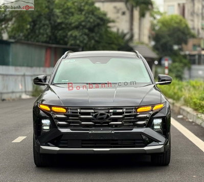 Xe Hyundai Tucson 1.6 AT Turbo HTRAC Đặc biệt 2025