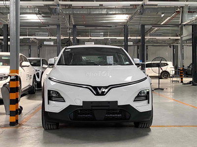 Xe ô tô điện Vinfast VF6 Plus TC2 Trắng