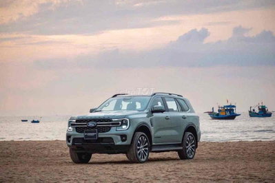 Ford Everest Platinum+ 2026
