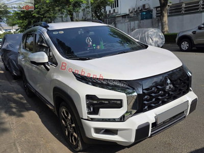 Xe Mitsubishi Xpander Cross 1.5 AT 2025