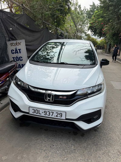 Honda Jazz RS 2018 Trắng 41.000 km