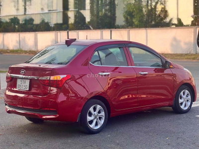 Hyundai Grand i10 2019 bản đủ xe chuẩn gia đình