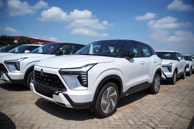 Mitsubishi Xforce 2026 GLX Trắng