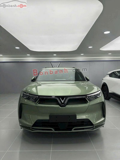 Xe VinFast VF9 Plus 7S 2025