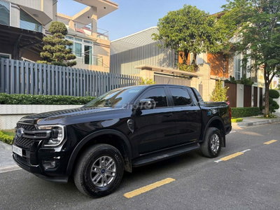 Ford Ranger XLS 2023 2.0 AT 4x2 Đen