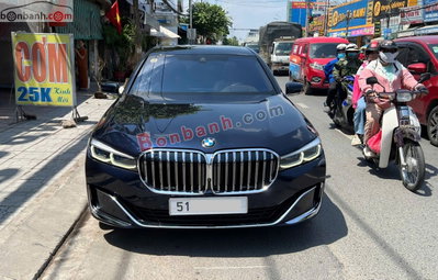 Xe BMW 7 Series 740Li 2021