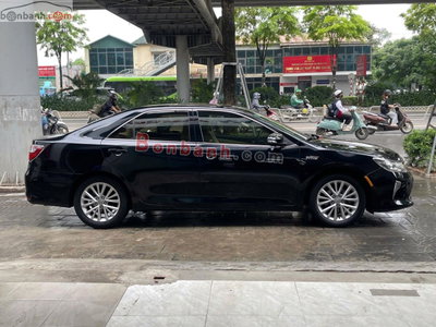 Xe Toyota Camry 2.0E 2019