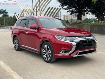 Xe Mitsubishi Outlander Premium 2.0 CVT 2022