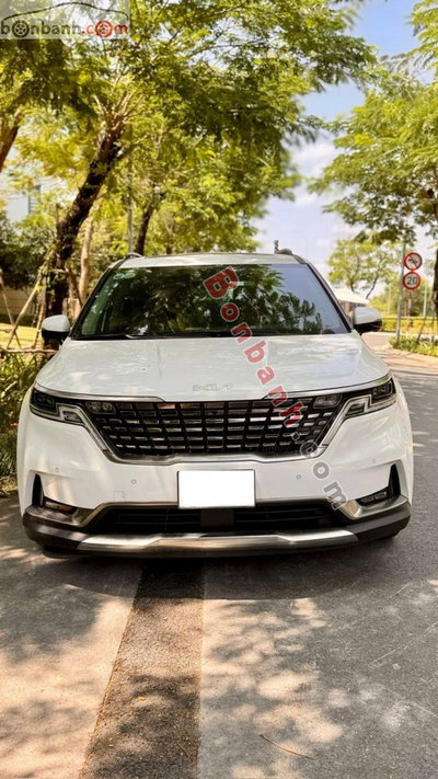 Xe Kia Carnival Signature 2.2D 2022