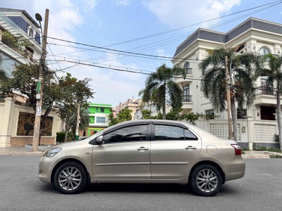 Toyota Vios G 2013 54.000km Vàng cát