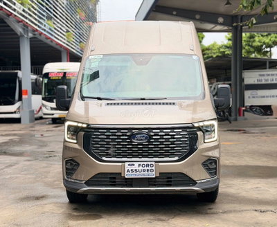 Ford Transit Premium 2024 Ghi vàng