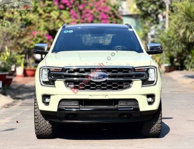 Xe Ford Everest Titanium 2.0L 4x2 AT 2022