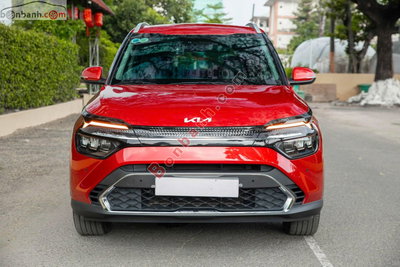 Xe Kia Carens 1.5G Luxury 2024