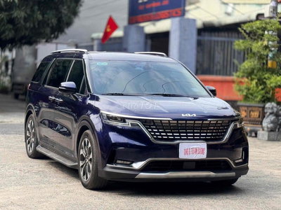 Kia Carnival 2022 Signature 2.2D - 50000 km