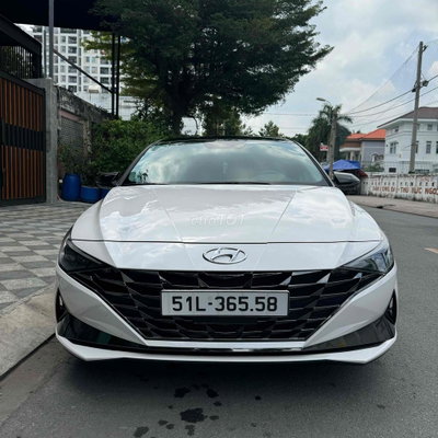 Elantra 2024 1.6 Đặc Biệt siêu lướt 10.000km