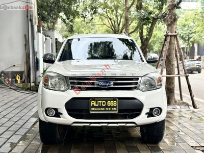 Xe Ford Everest 2.5L 4x2 AT 2015