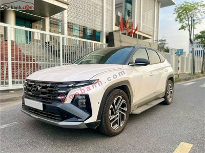 Xe Hyundai Tucson 1.6 AT Turbo HTRAC Đặc biệt 2025