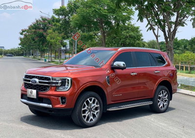 Xe Ford Everest Titanium 2.0L 4x2 AT 2023