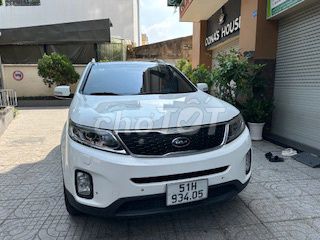 Kia Sorento 7 chỗ Xăng Trắng