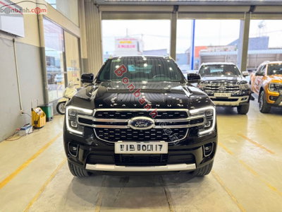 Xe Ford Everest Platinum 2.0L 4x4 AT 2025