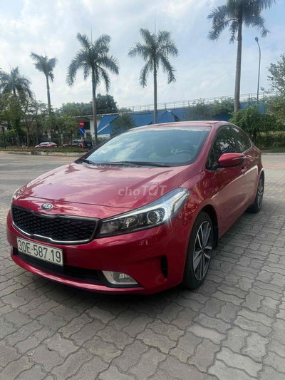 Kia Cerato Đỏ Số tự động