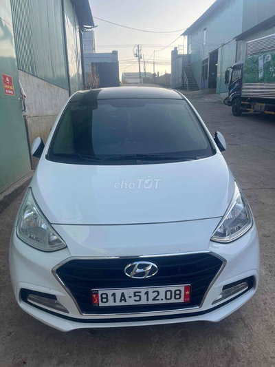 Hyundai i10 Số sàn Bản đủ Trắng