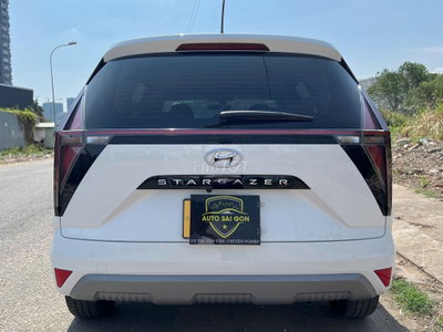 Hyundai Stargazer bản tiêu chuẩn 1.5AT 2024