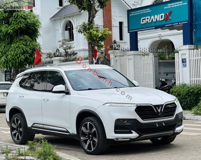 Xe VinFast Lux SA 2.0 Premium 2.0 AT 2019