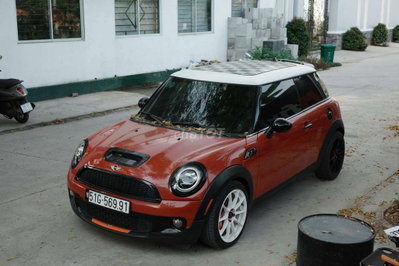 mini Cooper S full Option 2010