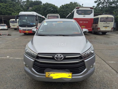 Toyota Innova 2017 Bạc