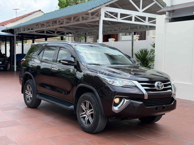 Toyota Fortuner 2017 Nâu