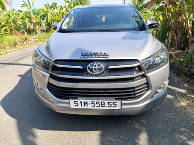 Toyota Innova 2.0E 2017 Bạc 83.000 km