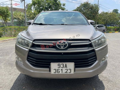 Xe Toyota Innova 2.0E 2016