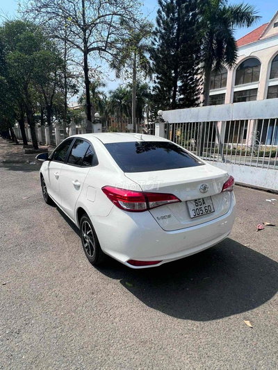 Toyota Vios 2021 CVT 110.000km Trắng