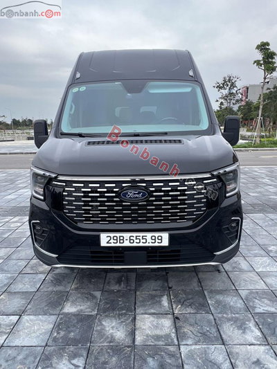 Xe Ford Transit Premium+ 2025