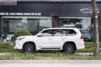 Xe Lexus LX 570 Super Sport 2020