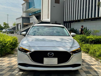 Mazda 3 2022 1.5 Deluxe Trắng 3v km siêu mới ✅