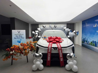 80 triệu nhận xe Limo Greem máy sản xuất tiền