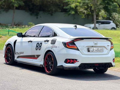 Honda Civic RS 2020 Trắng 60000 km