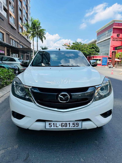 Mazda BT50 AT 1 cầu Trắng 100k km chính chủ