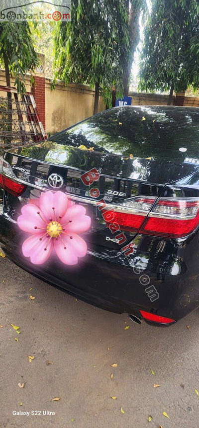 Xe Toyota Camry 2.0E 2019