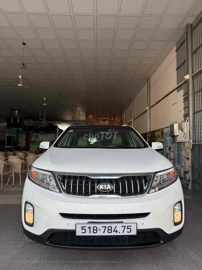 Kia Sorento 2017 AT. 128000 km